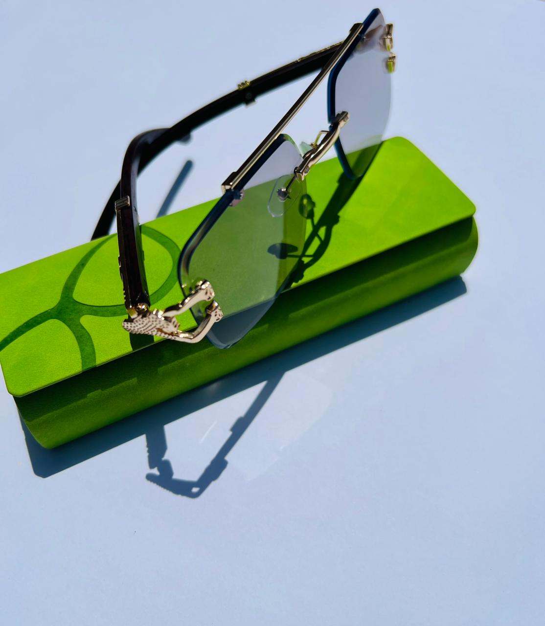 Solar Cheeta Glass
